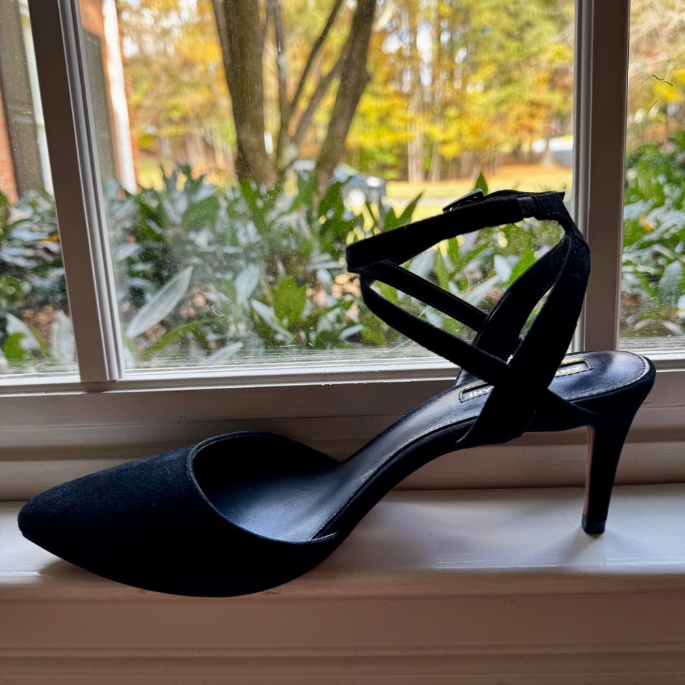 Antonio Melani BLACK Real Suede upper, leather lined/sole, Mornay 2.5 inch heel - Picture 4 of 4